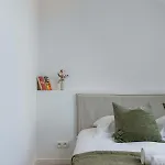 Huswell - Renovated House In The Center - Pets Welcome! *