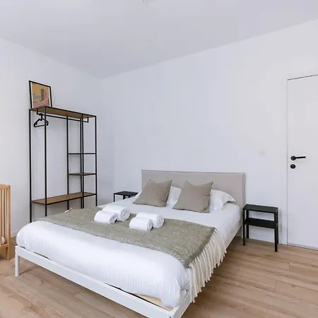 Hébergement de vacances Huswell - Renovated House In The Center - Pets Welcome!