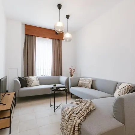 Huswell - Renovated House In The Center - Pets Welcome!