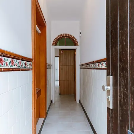 Huswell - Renovated House In The Center - Pets Welcome! *