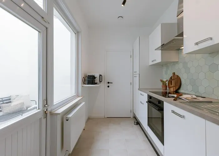 Huswell - Renovated House In The Center - Pets Welcome! * 布兰肯贝赫