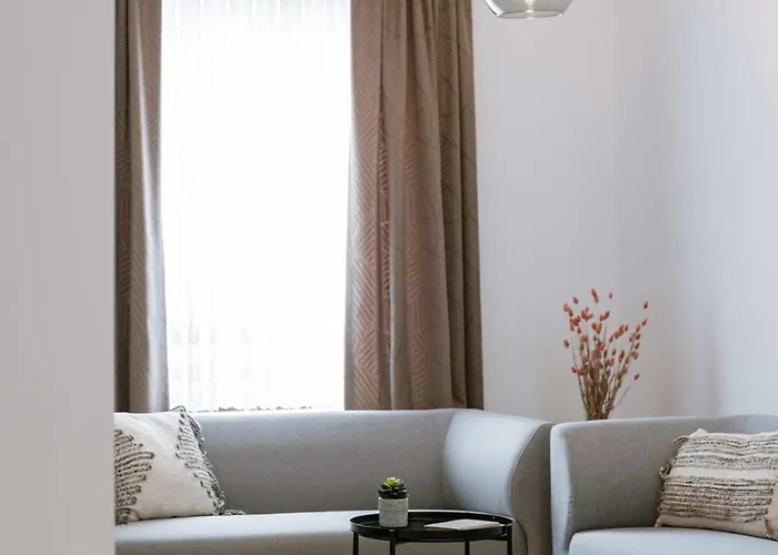 Huswell - Renovated House In The Center - Pets Welcome! 布兰肯贝赫